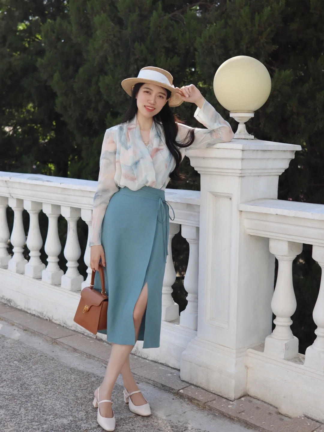 1米7大学老师太会打扮了,生了娃也常被误认为是学姐