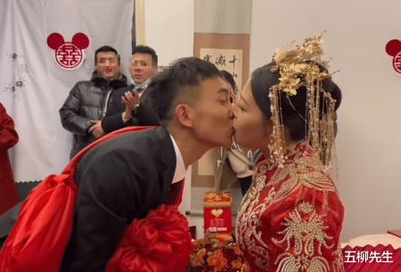 00后|恭喜！百万粉丝网红杜贝勒大婚，00后新娘还在读书，良子是伴郎