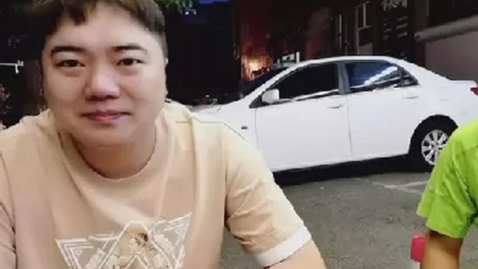 主播串哥透露行业新规，粉丝行为主播买单！