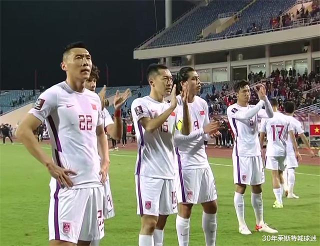 陈戌源|越南主帅过意不去！大年初一让国足无缘世界杯，赛后举动还算暖心