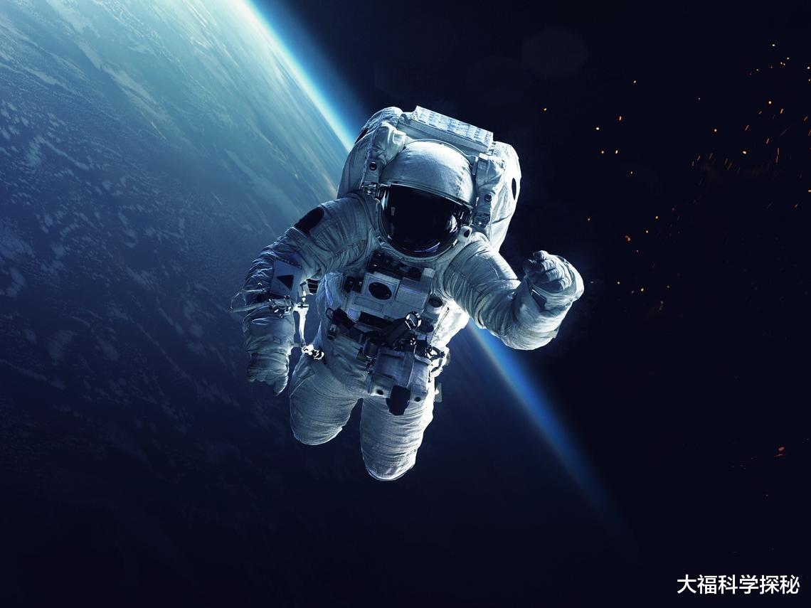 宇宙中真的有外星人?列举3件宇航员的亲身经历,真实的目击事件