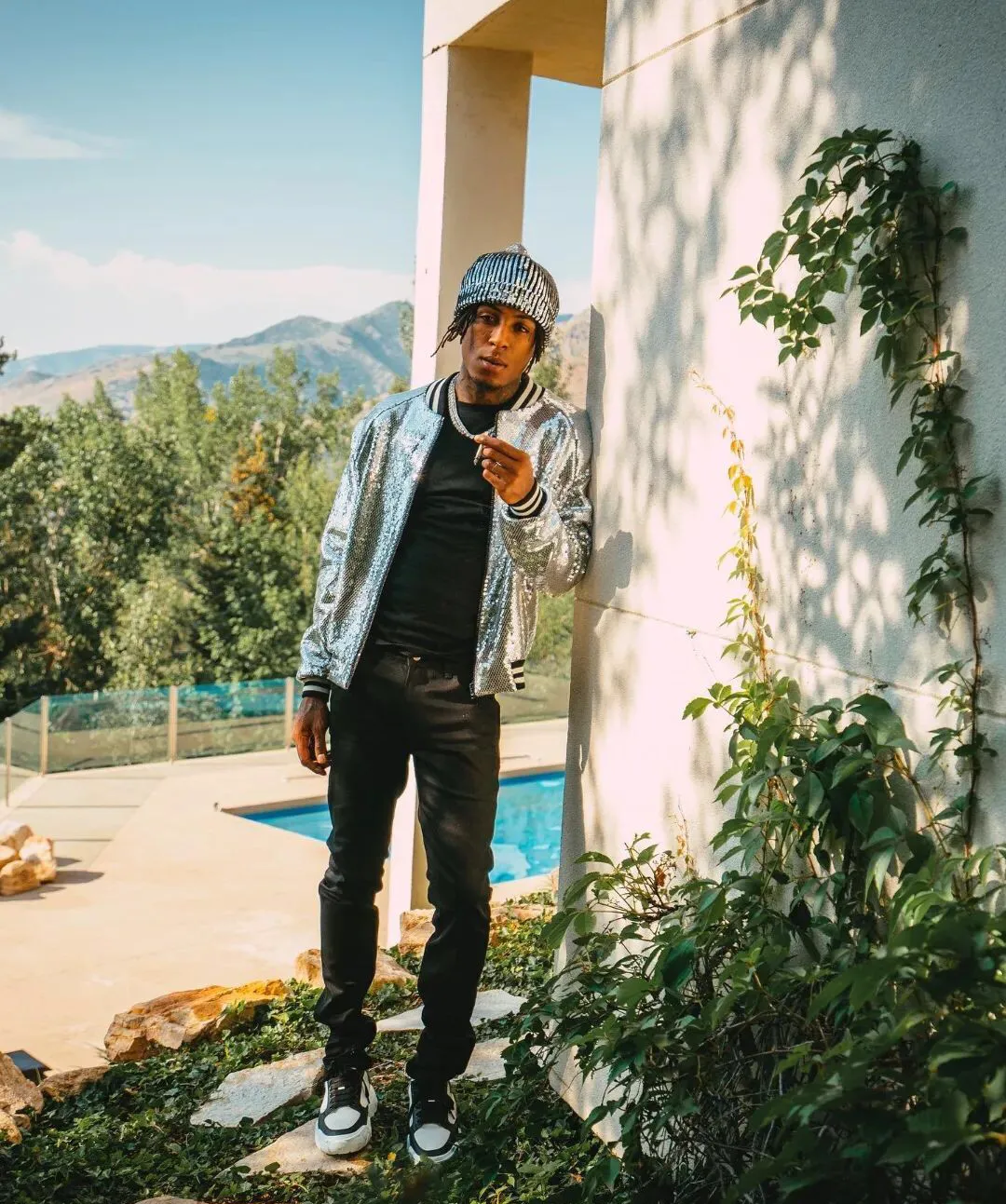 疯狂|22岁美国说唱歌手疯狂“造娃”，家中已有9个孩子，老婆又怀了一个！