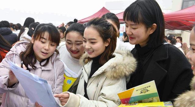 招聘|“铁路局”公开招聘，这三类人可能被优先录取，看看你符合条件吗