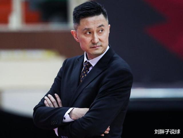 郭士强|任务繁重！中国男篮二队已经建立，郭士强出任主教练，杨鸣辅佐