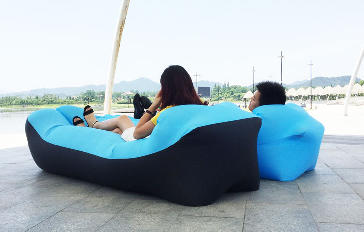 户外露营,很多人都开始携带沙发床,这东西实用吗?