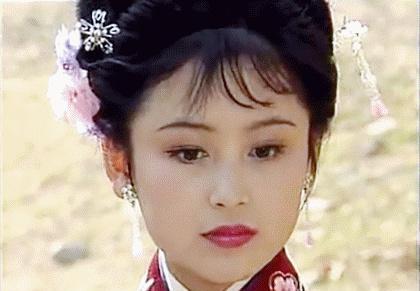 何赛飞|15位内地老牌女星现状,何赛飞头发浓密,林芳兵皮肤光滑