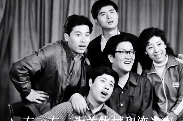 关牧村|关牧村带着儿子改嫁，前夫王星军孤身一人，什么造成这么大反差？