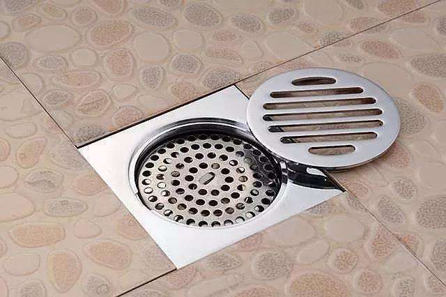 卫生间排水管是否能改动?马桶最好别动,洗手池可改墙排