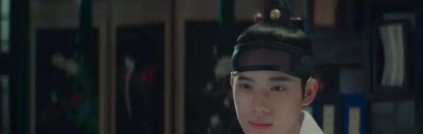 王后伞下|《王后伞下》世子因不胜酒力喝断片造成世子嫔误会 爱要大声说出来