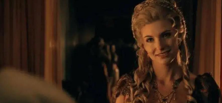 柳岩|以为《斯巴达克斯》和伊利西亚的金粉面具最经典，没曾想有更牛的