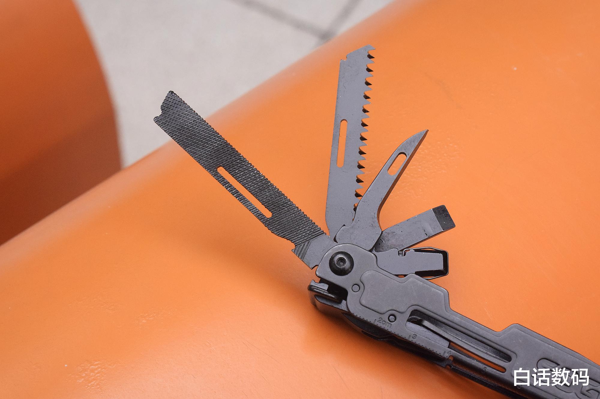 机器学习|户外必备,实用至上!SOG索格多功能野营五件套体验