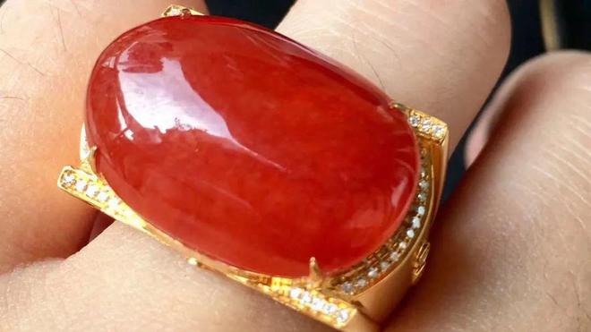 翡翠|翡翠颜色那么多，你爱哪一种