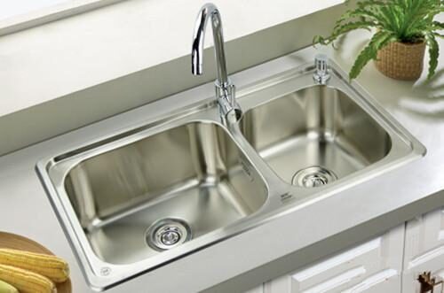 厨房水槽到底1个好还是2个好？我家竟然装错了20年！