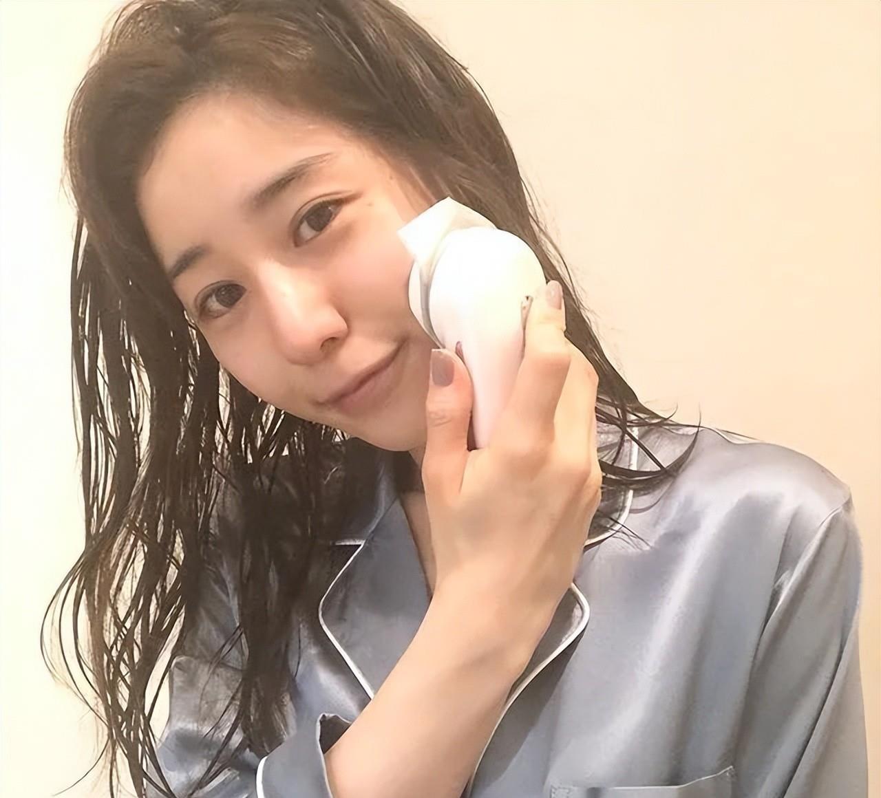 张钧甯 “日版张钧甯”田中美奈实逆龄秘诀大公开!好肌肤离不开5个秘诀