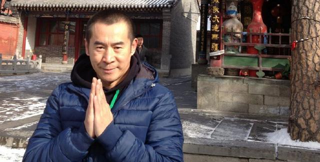 于莉红|于莉红:嫁著名演员丈夫,为奋斗事业错过生孩子,风光背后有缺憾