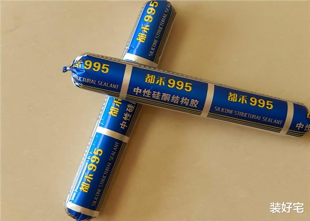 结构胶可以代替水泥砂浆，粘贴瓷砖吗？看了老师傅的分析就懂了！