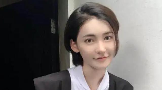 蔡少芬|又一个演员“男变女”，自曝术后痛了2个月，声称以后还会要小baby