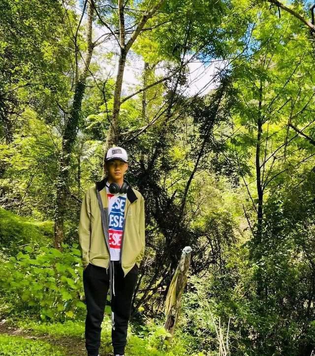 杜宇麒|5位长大了的星二代：王诗龄要迈进英国名媛圈，嗯哼长相不像父母