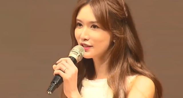 林志玲|47岁林志玲谈儿子长相！哽咽称无法生二胎，将陪娃成长无工作规划