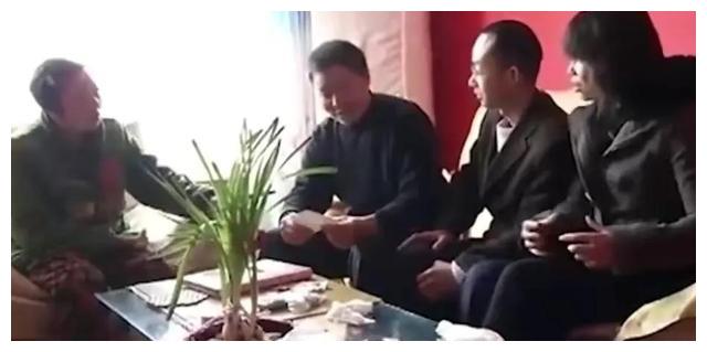 4岁被拐25岁寻到家，养父将土地转给长女盖房，养子：我有继承权