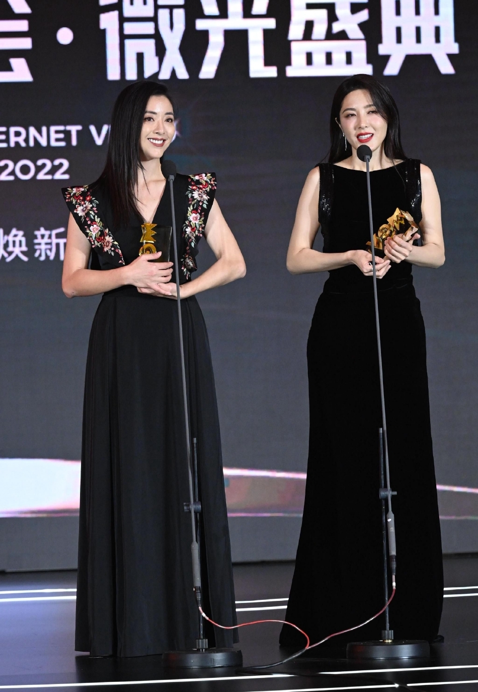 赵丽颖|微博视界大会:何炅找到接班人,王心凌的《浪姐3》战队成大赢家