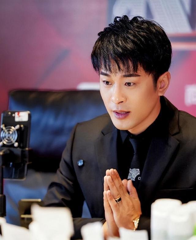 快手视频|拳打抖音快手，脚踢明星网红，辛巴这盘棋，胜一朝升天败万劫不复