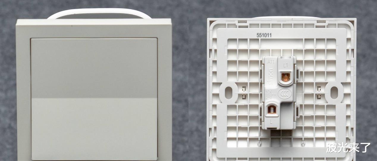 恭喜你,在装修前看到了这篇开关插座大比拼,五款一线品牌哪家强