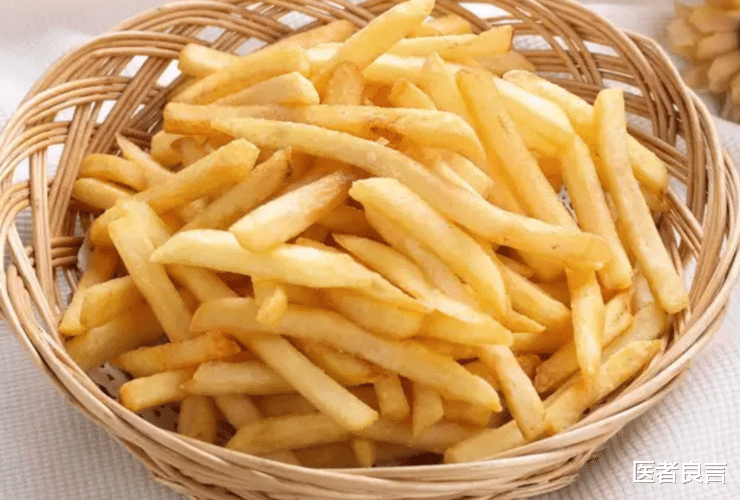 肾衰竭|男子吃他汀导致肾衰竭!医生提醒:他犯的错误,值得警醒