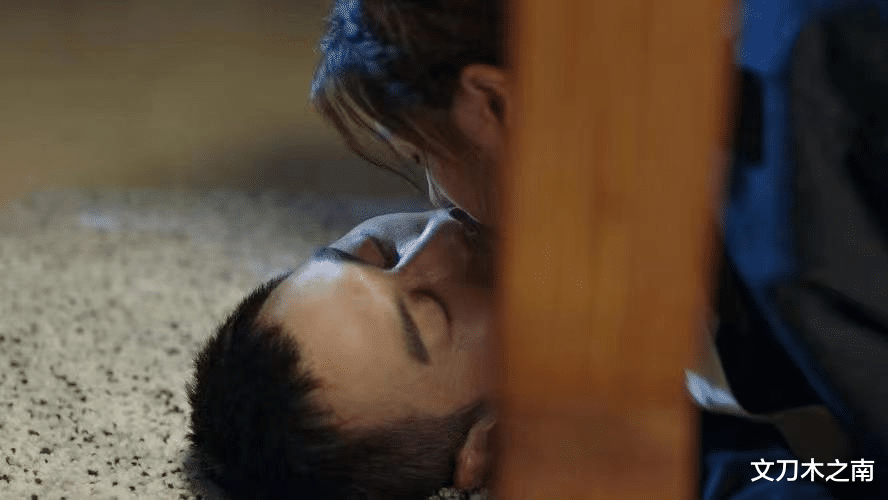 朱亚文|从“特殊求婚”到《简言的夏冬》，朱亚文上演“行走的荷尔蒙”！