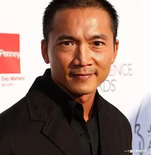 邹兆龙|他因演了一部戏，就能躺着收钱一辈子，百年后子孙还能接着收钱