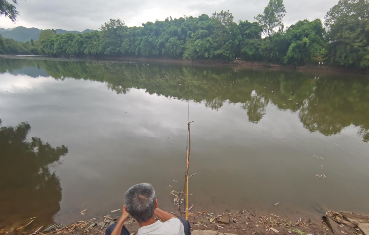饵料|秋季钓鱼，连这点知识都不懂！怎能算一个合格的钓鱼人？