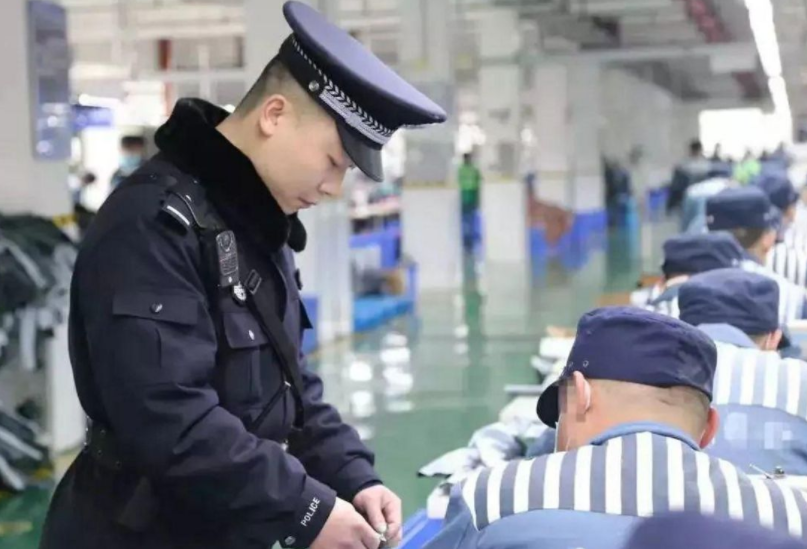 大学生|狱警岗位扩大招聘规模，入职门槛不高却时常缺人，内行人道破玄机