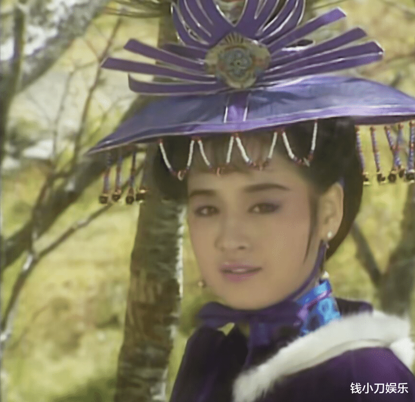 程灵素|31年后再看《雪山飞狐》，袁紫衣和程灵素，谁更值得爱？