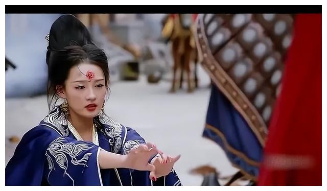 蛇蝎美人|蛇蝎美人进化史:长相清纯却病娇阴狠,杨雪被封“天花板”