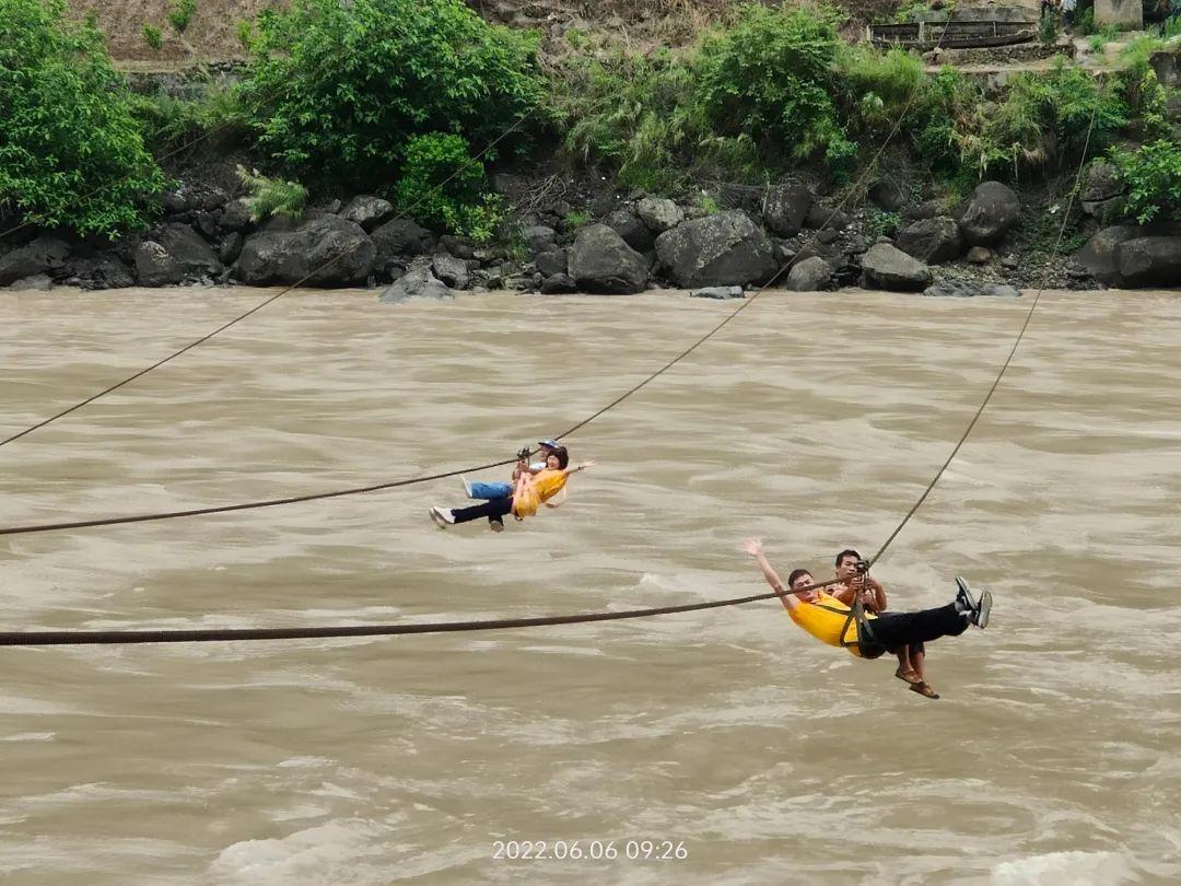 设计师|自驾98天,穿越18个省市区,35000公里,王者归来,勇士圆梦!