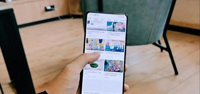 运营商|放弃小米12Pro,却选择花3699买了台小米Mix4?只因这三点果断了