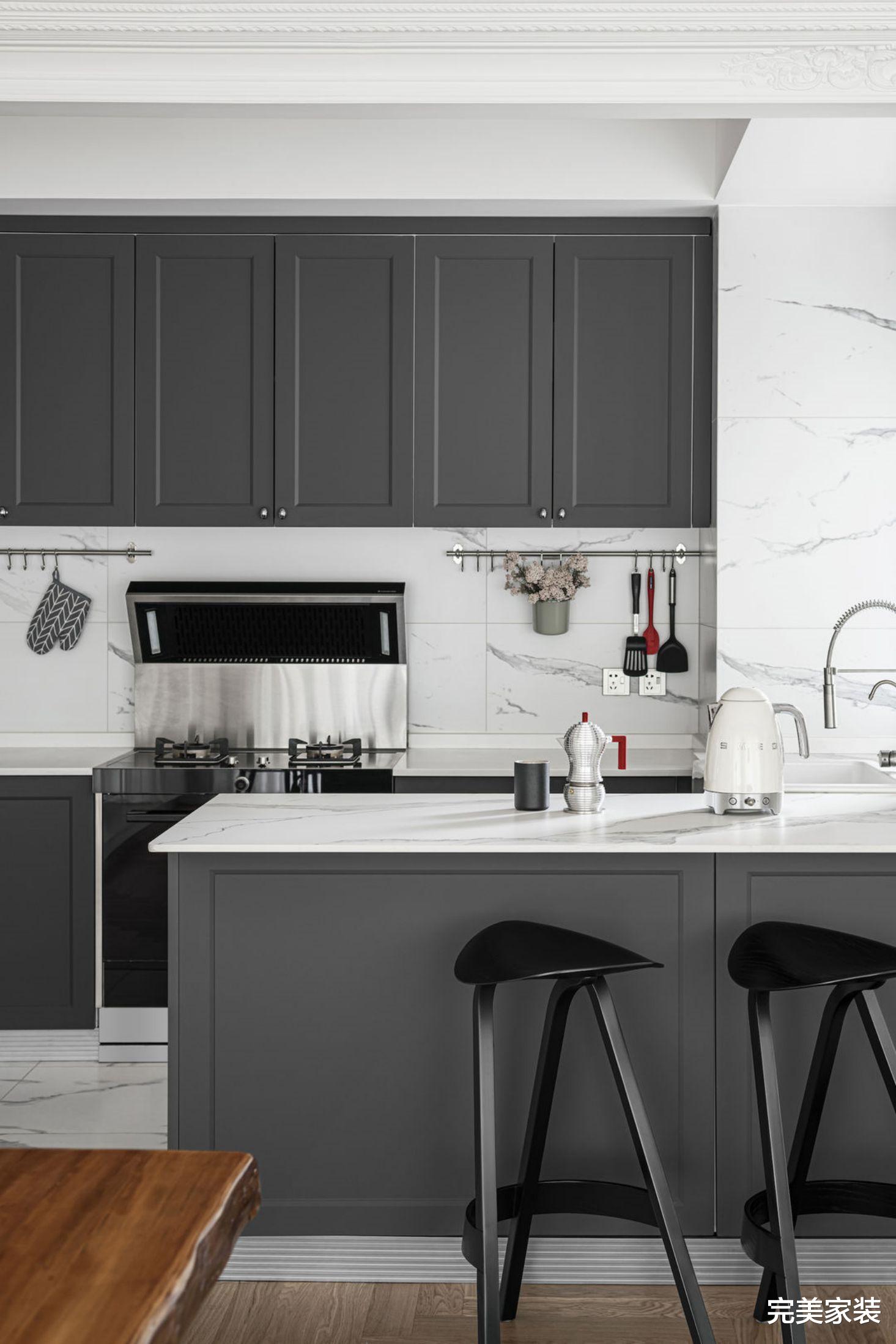 80后夫妻花20万升级老房，全屋实现法式浪漫，让你一见钟情！