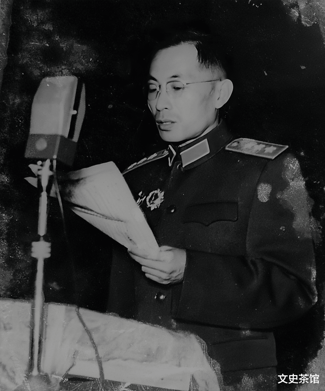 叶飞叶飞担任福州军区司令员刚一年为何让韩先楚取代他