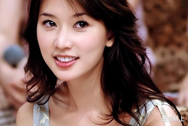 冻龄|“冻龄女神”都是假的,12位老牌女星现状,皱纹遮不住气质