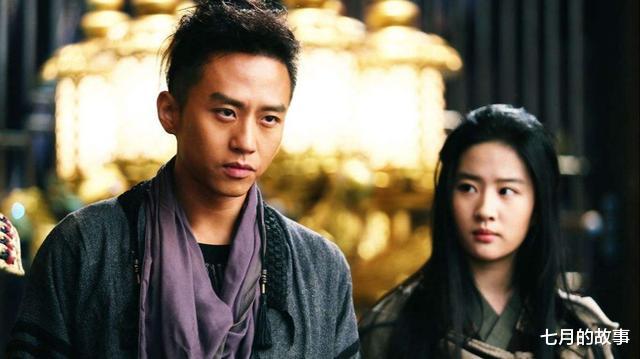 曾江|没想到不到1年，黄晓明和邓超两位“华谊一哥”，差距又这么大了