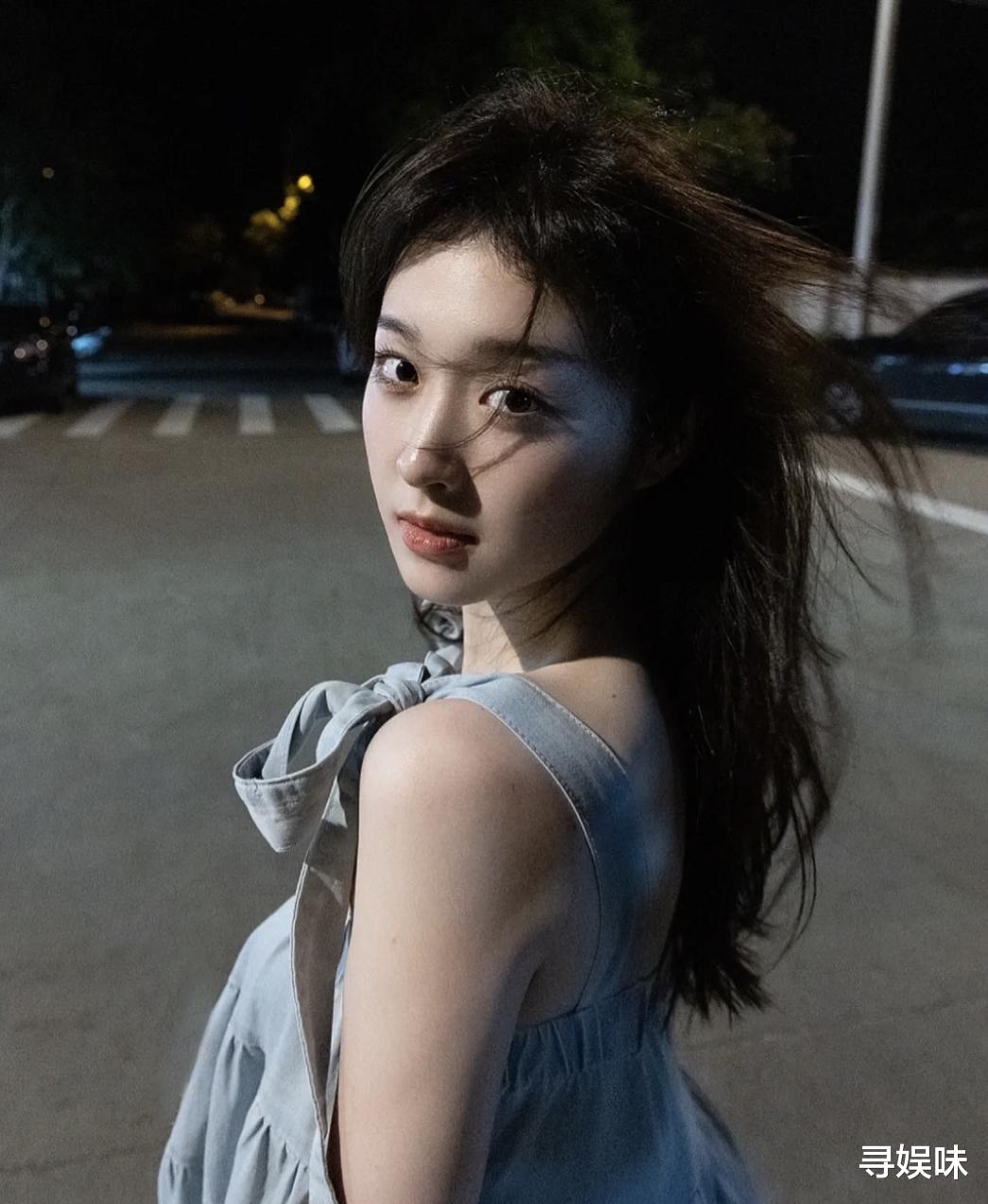 穿衣搭配|熊笑宇晒节目里的穿搭，价格友好又接地气，宋名申真是捡到宝了