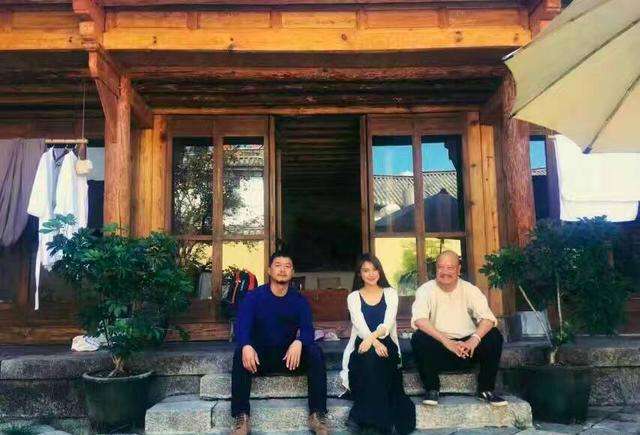 李亚鹏|李亚鹏公开炫富回应破产，北京两套四合院，随便卖一座这辈子花不完