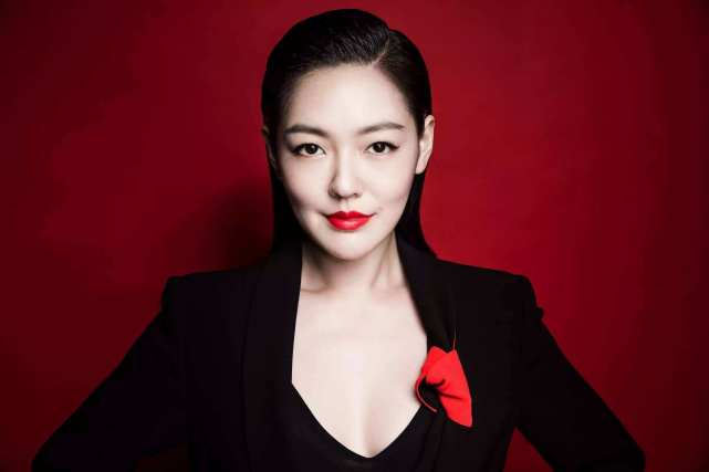 小S|大S事件内幕曝光，妹妹在自己婚姻低声下气，跑着姐姐这作妖。