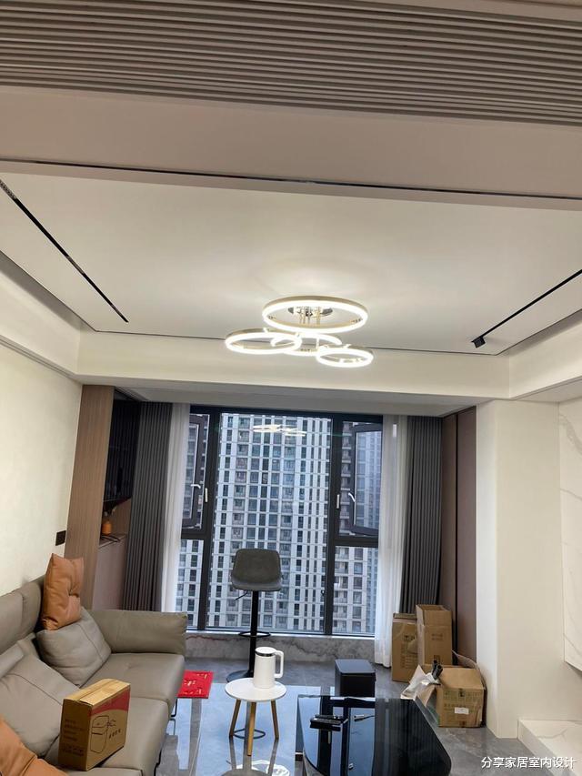 太羡慕啦，他家套内110平新房装修超出预算，全屋一共花了50W！