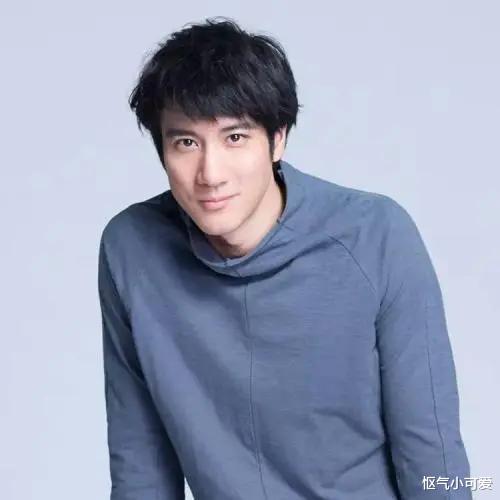 周杰伦|为什么感觉王力宏和周杰伦在歌坛的地位有所差距？原因在哪？