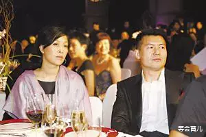 田震|20年后,再看那英、田震各自的境遇,差距一目了然