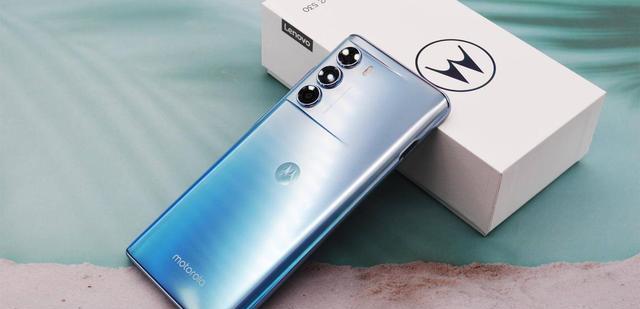 摩托罗拉|摩托罗拉S40已有眉目,16G+512G直接下放到2699