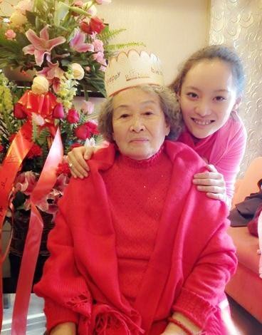 Angelababy|大宋佳女儿张楚楚:见证母亲46岁未婚生子后,34岁不敢婚恋