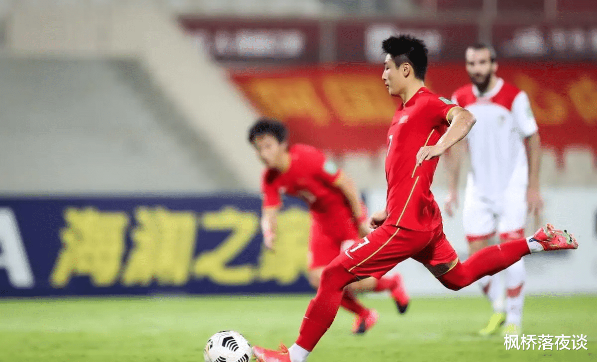 杨旭|18岁错过本菲卡！24岁与霍芬海姆擦肩，34岁国足锋霸遗憾太多！