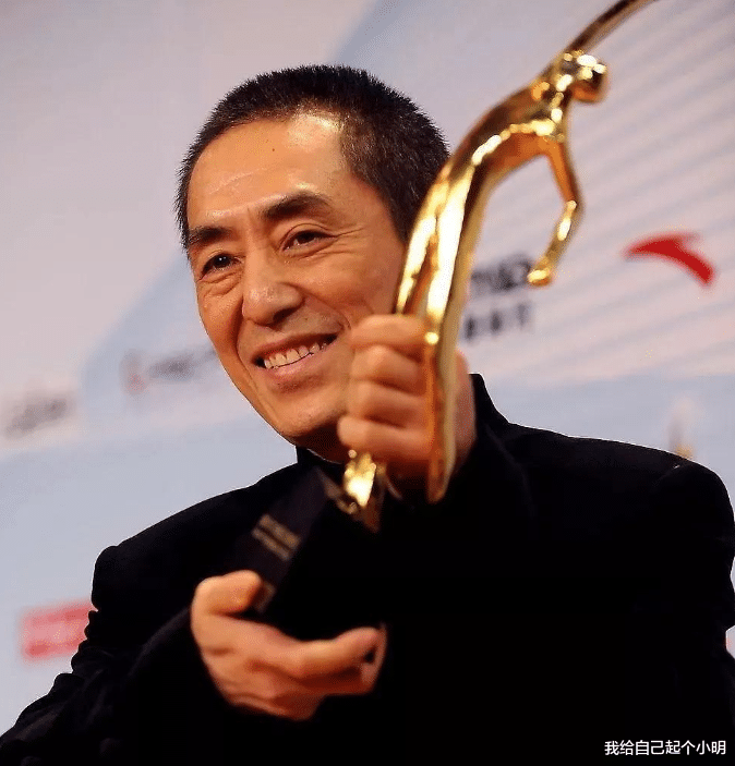 张艺谋|张艺谋被问中国最好的演员是谁，他脱口而出两名字，网友：佩服！